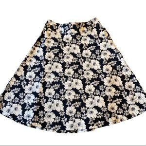 Gap woman’s skirt, size 1